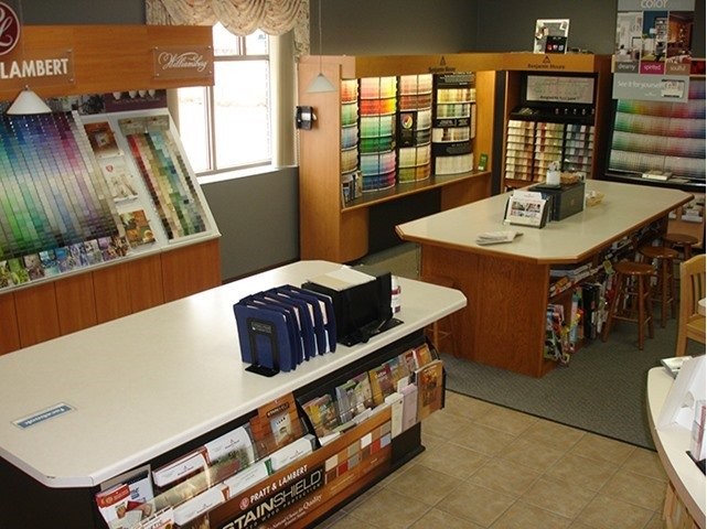 Hunter Douglas Dealer Image